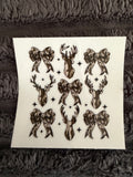 deer and bows / camo