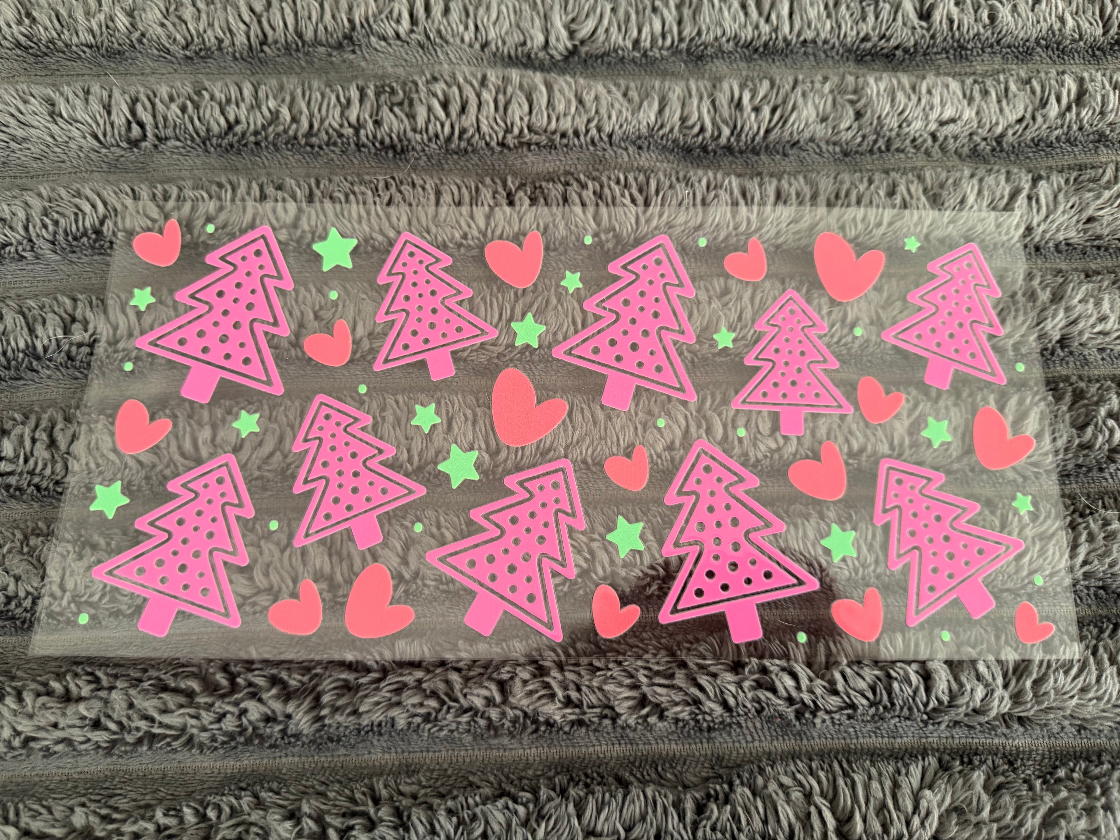 pink trees / hearts
