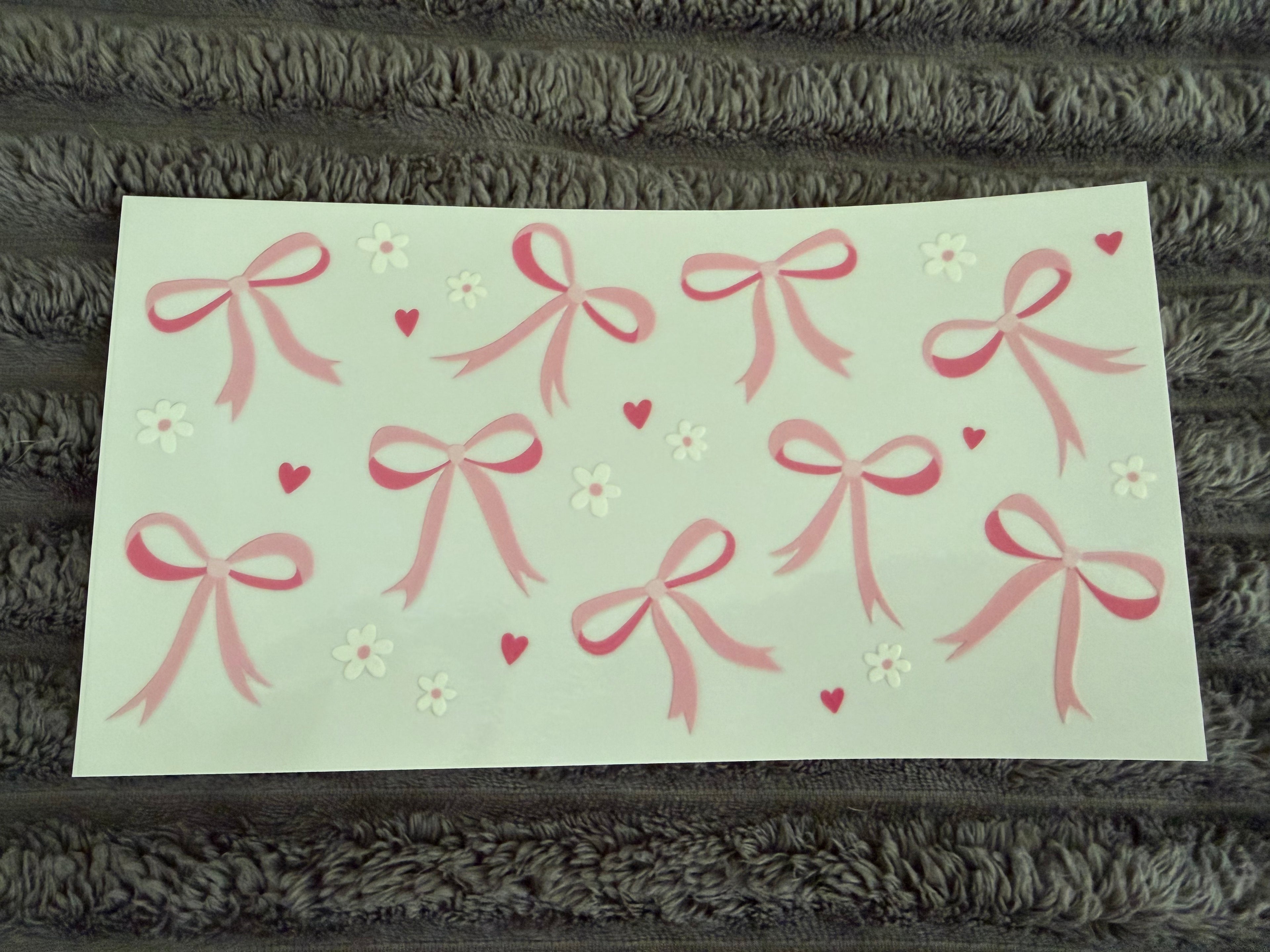 pink bows